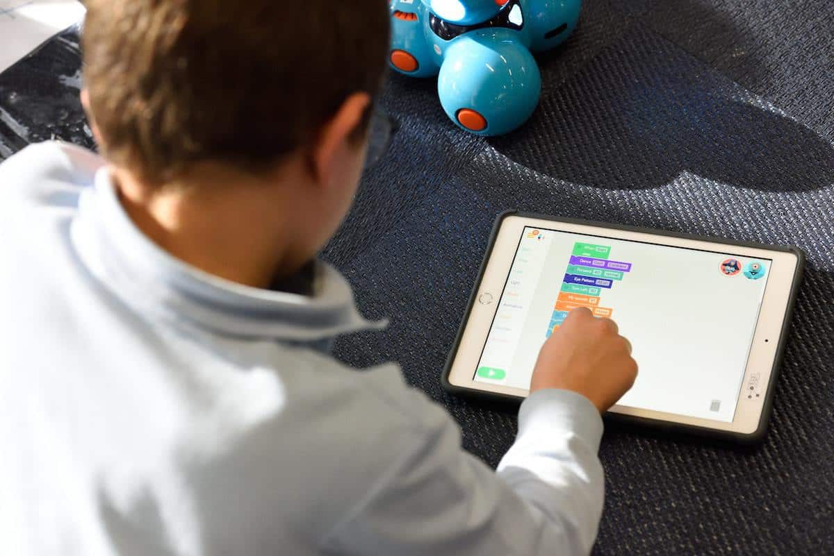 The 9 Best Tablets For A 7YearOld In 2020 7 Year Olds