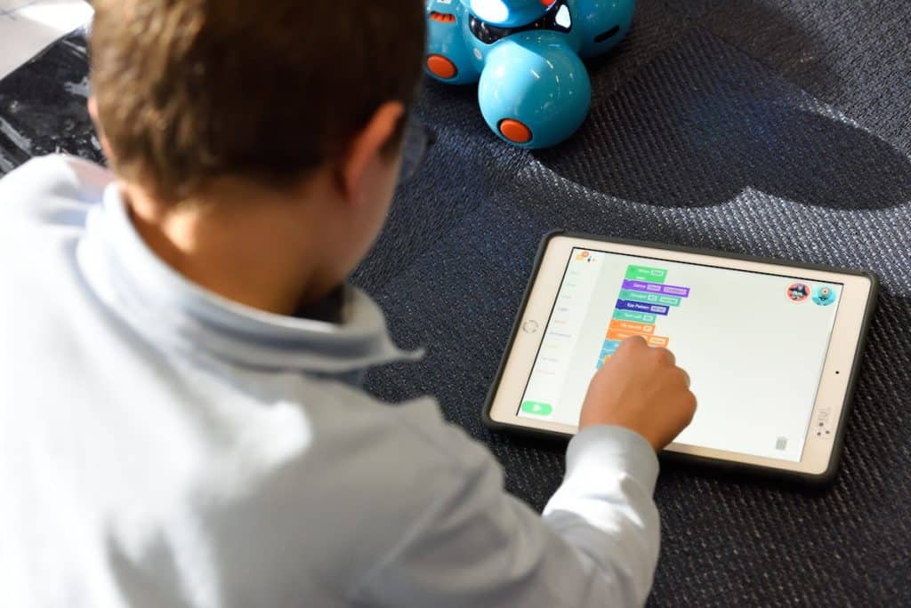 The 9 Best Tablets For A 7-Year-Old In 2020 - 7 Year Olds